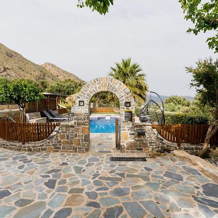 Dafni Villa A Place To Visit Orne Exterior foto