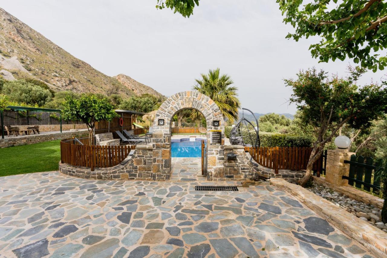 Dafni Villa A Place To Visit Orne Exterior foto