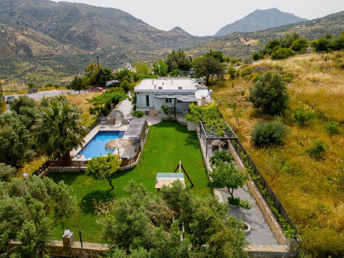 Dafni Villa A Place To Visit Orne Exterior foto