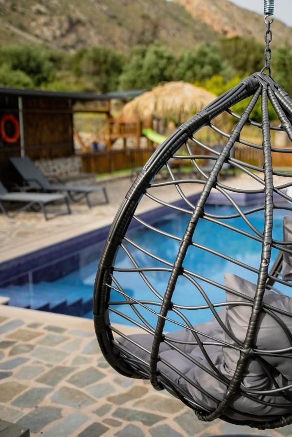 Dafni Villa A Place To Visit Orne Exterior foto